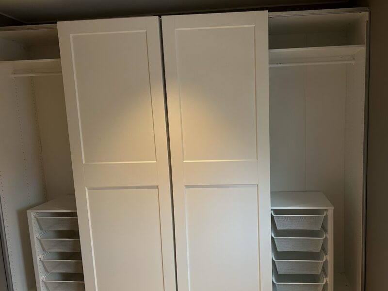 IKEA skyvedører på garderobe